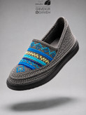 گیوه طوسی زیره طبی با گلدوزی آبی | مدل نیرا